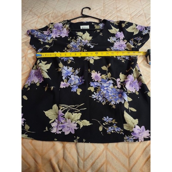 K Woman Top Size Unknown M To L See Measurement Photos Floral - Picture 5 of 8